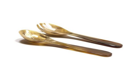 Cutlery in blond horn