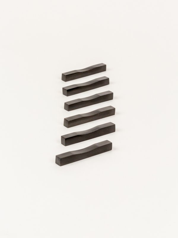 Set de 6 palillos en cuerno de búfalo negro