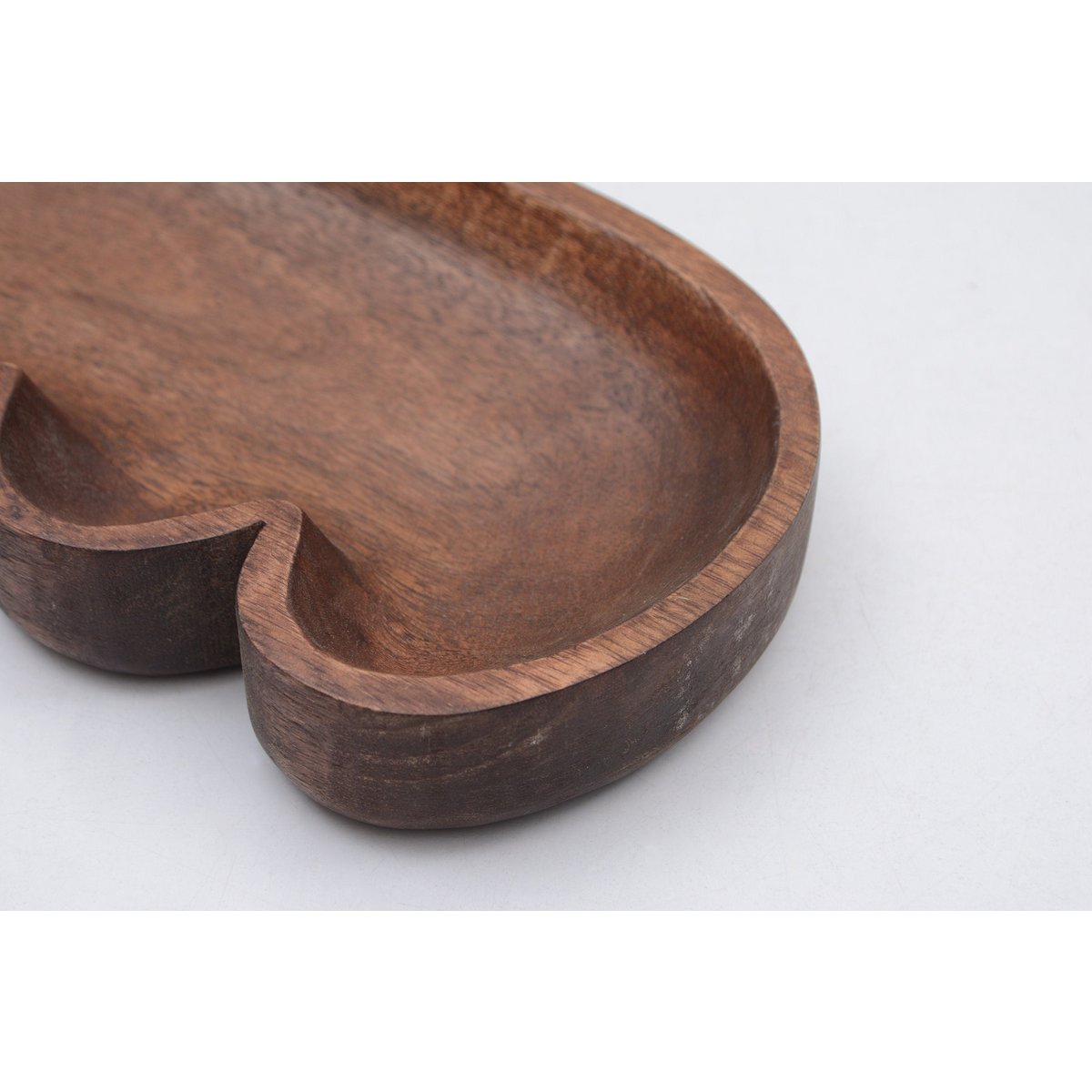 C-DOT HOUTEN SCHAAL SERVEGES (of SERVIES)