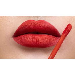 Al-53 Rubina Red Lipstick liquido