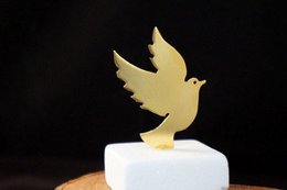 Decorative Dove Statue, Gold Plated Bronze Sculpture on White Marble, Symbol of Peace