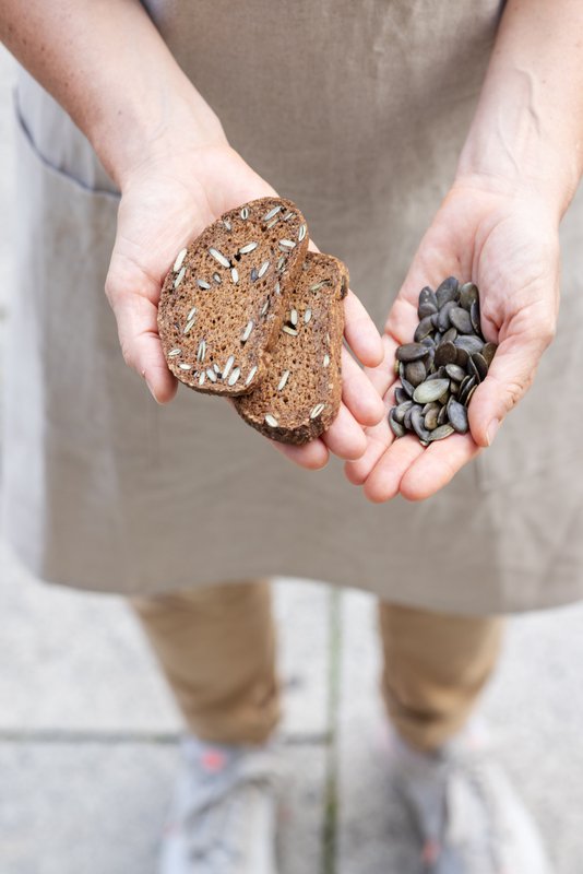 Glutenfreie Maronibrot Backmischung Dunkles Kürbis