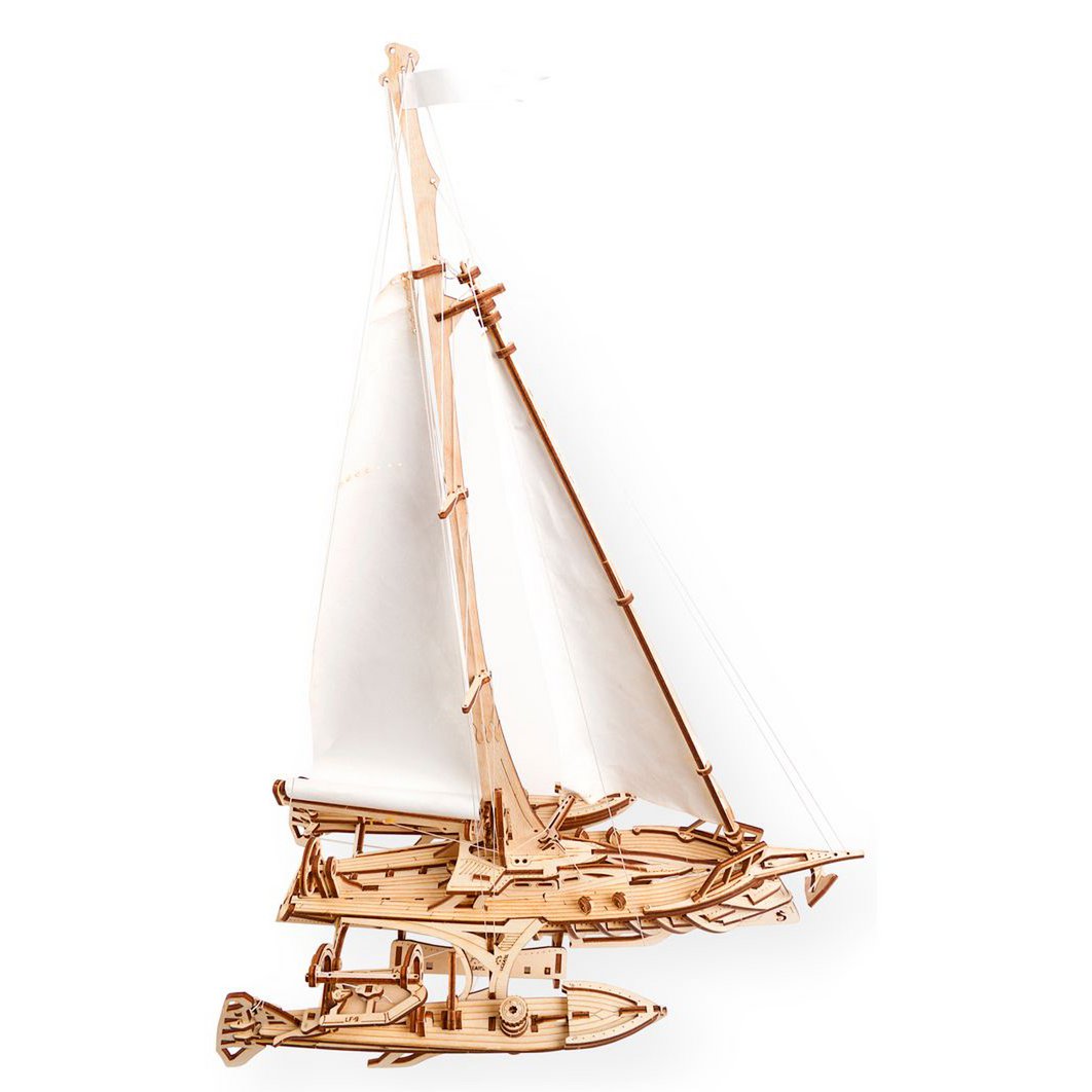 Trimaran Merihobus