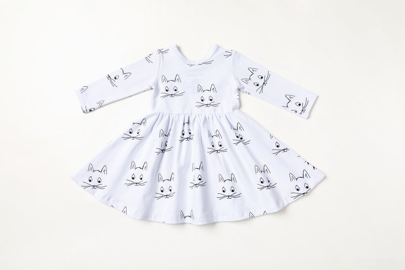 Long-Sleeved Dress with Felia the Cat