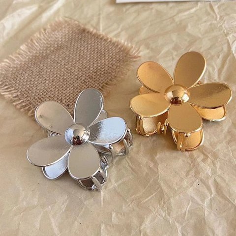 Levendige bloemklauw metalen haarclips-goud en zilver