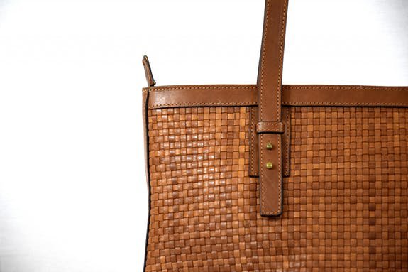Sac femme en cuir 34 cm de longueur x 23 cm de hauteur