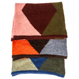 DIAMOND RANGE - Soft and warm scarf