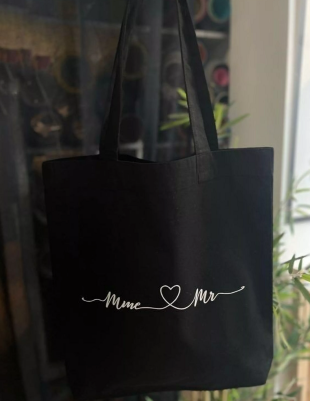 Noir - Mme & Mr