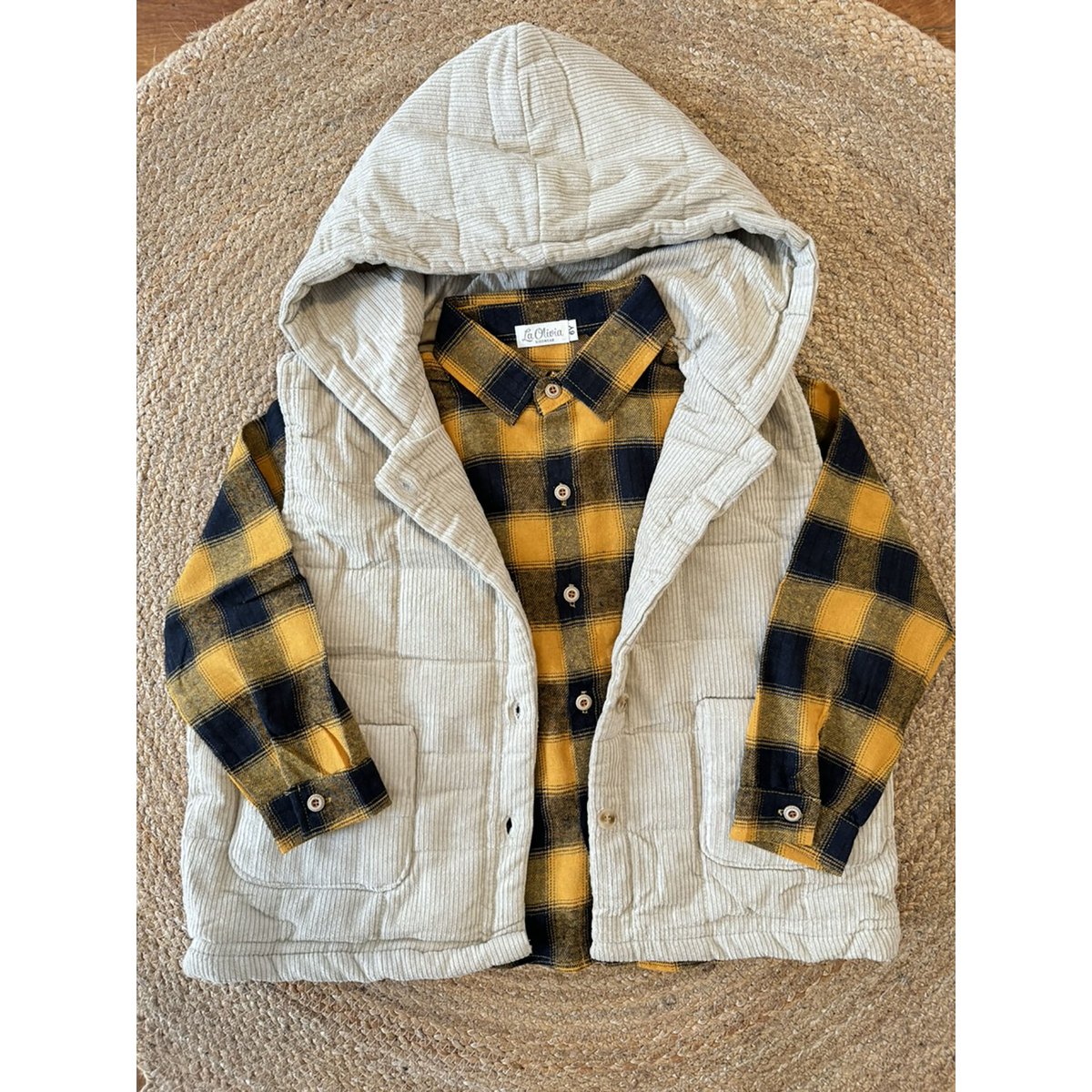 Chaleco con capucha August (unisex)