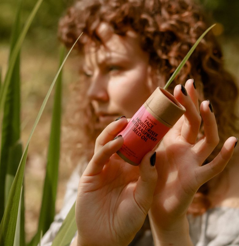 SPF 30 Krem nawilżający twarzy - z przeciwutleniaczem olej malinowy - głębokie nawodnienie i ochrona