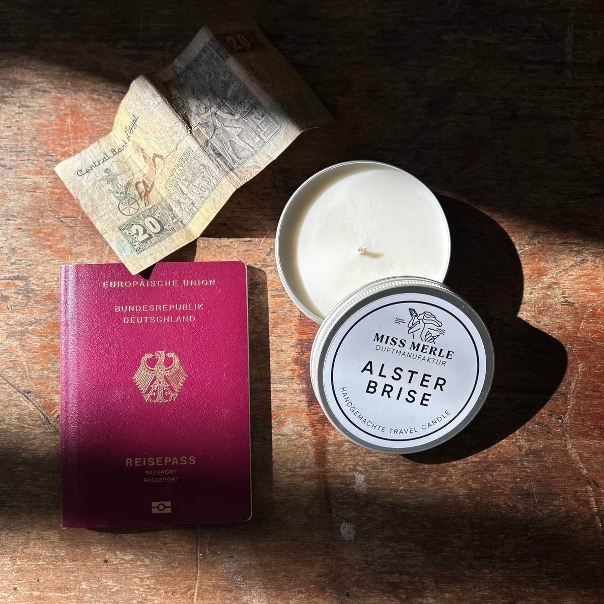 Miss Merle Travel Candle - fragrance candle for traveling, 90g