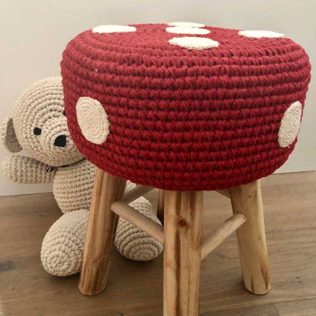 Luna-Leena stool with a mushroom cover red -  cotton & wood - hand crocheted in Nepal