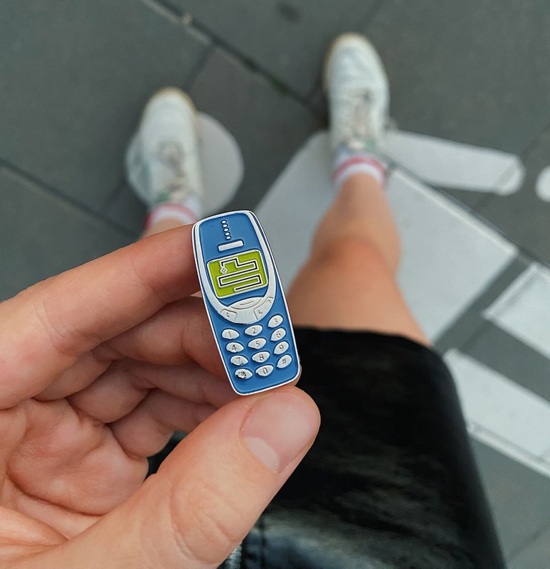 Pin di smalto "Telefono di mattoni: Nokia"