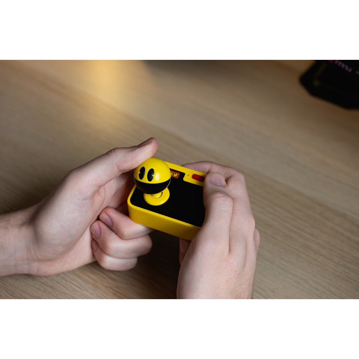 Pac-Man - tv plug & play - wireless controller