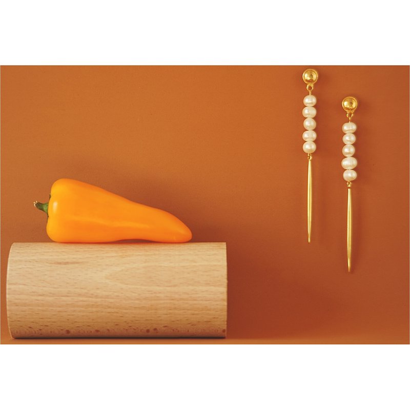 21:10 PM PENDIENTES - ORO Y PERLAS