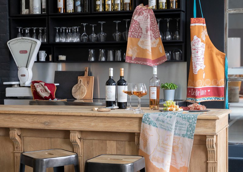 Tea Towel Vins Rouges de France