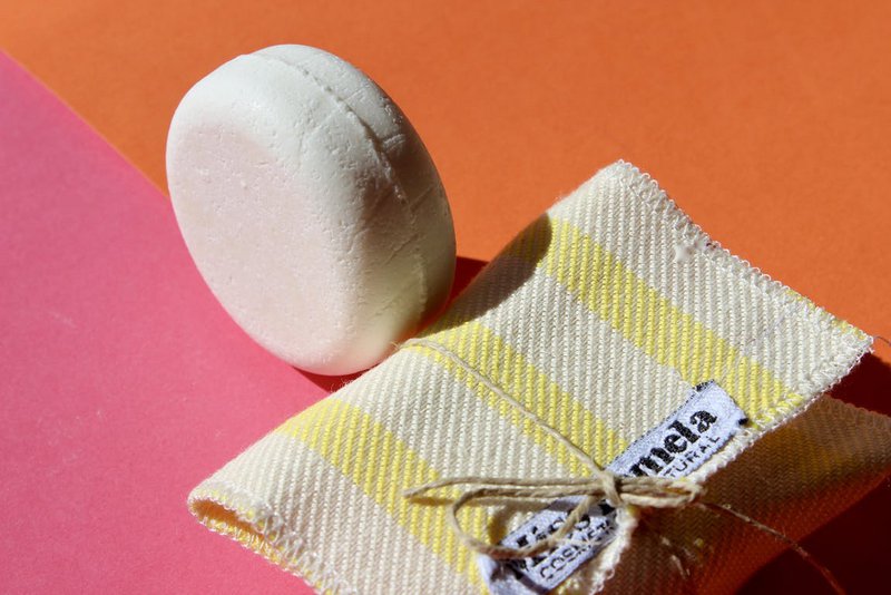 White Clay, Jojoba & Grapefruit Solid Shampoo Bar