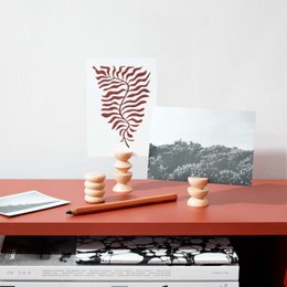 Totem Stand Photo / Postcard Display Holder - Short Nr. 4