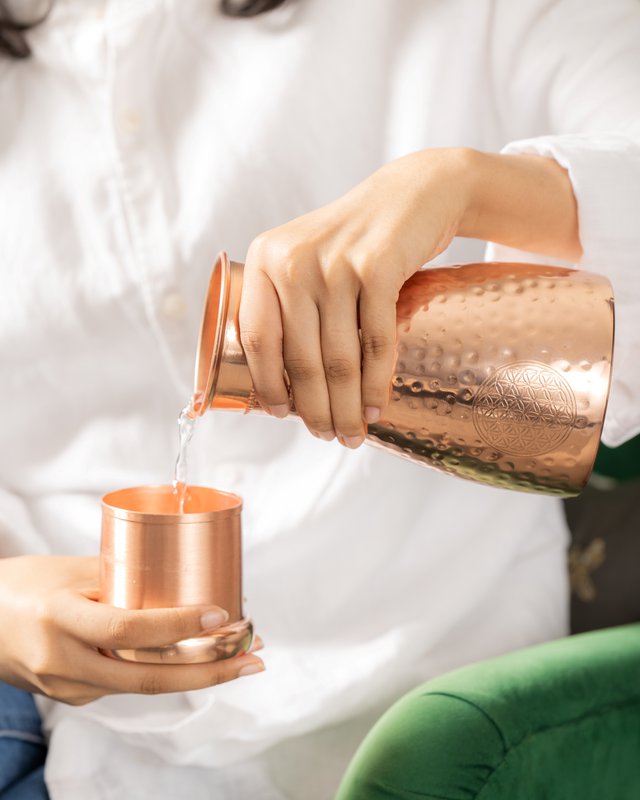 Flower of Life Copper Carafe 1000 ml