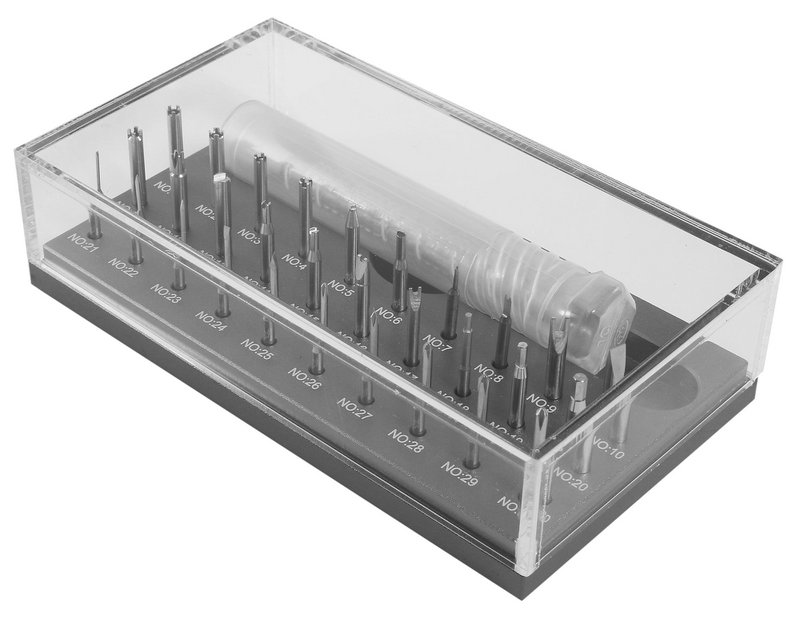 Set multifuncional con 30 accesorios para trabajos de relojería.