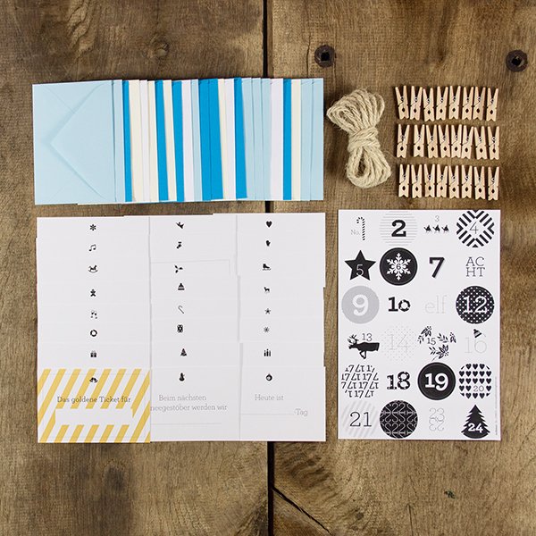 Advent calendar ice blue