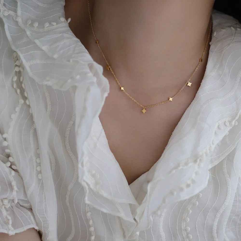 Luam - Stern-Halskette Gold