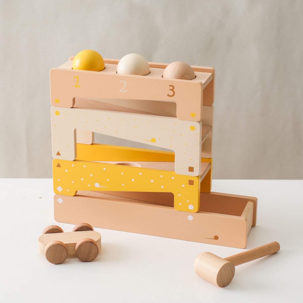KIAN Family: Wooden knocking bench with ball and car racing track
