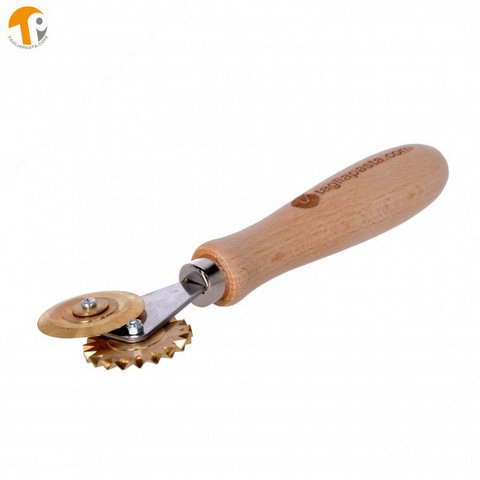 Brass double wheel cutter with toothed and smooth blade