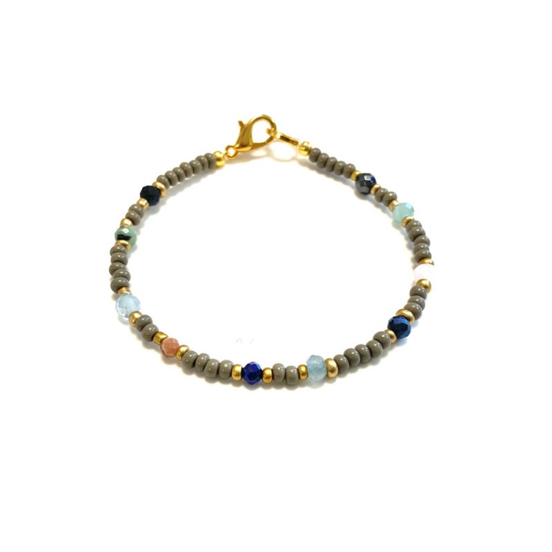 Armband grau mit Edelsteinen