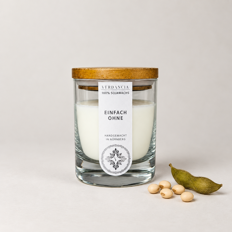 Simply Without | Soy wax candle – unscented – minimalist & natural