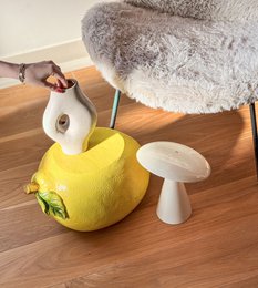 Lemon side table/stool