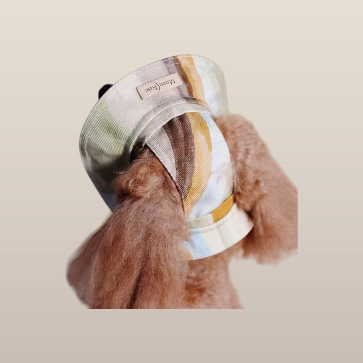 Okerkleurige pet-emmerhoed