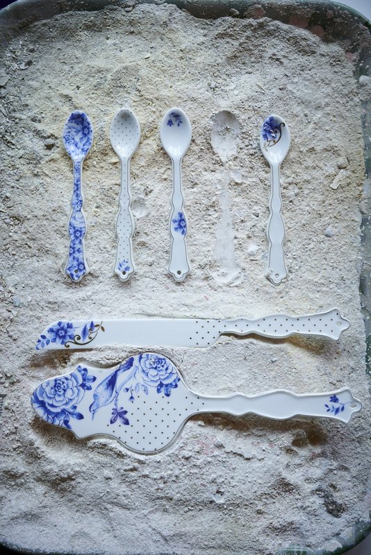Set/2 Cake Knife Cake Server Royal White