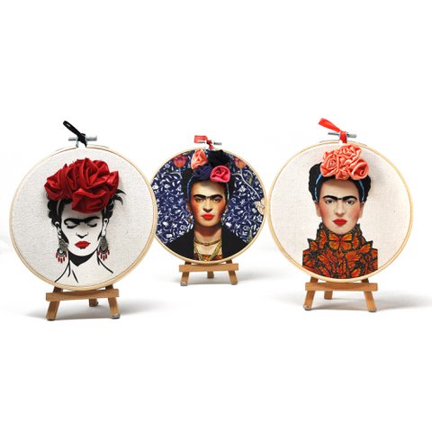 Von Frida inspiriert – besticktes Porträt-Wandkunst-Set, 15 cm (3 Stück)
