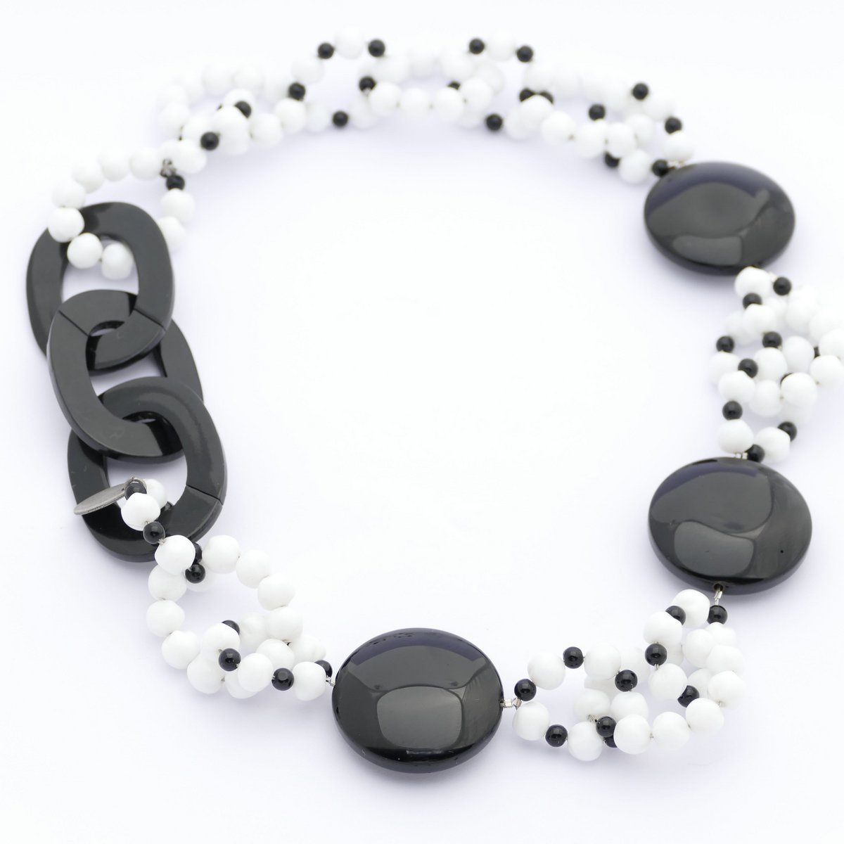 Pedrita ketting zwart-wit