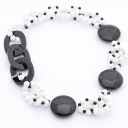 Collana Pedrita bianco e nero
