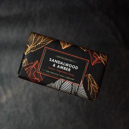 ENGLISCHE SEIFE C° 190g zeep – Sandelholz & Bernstein