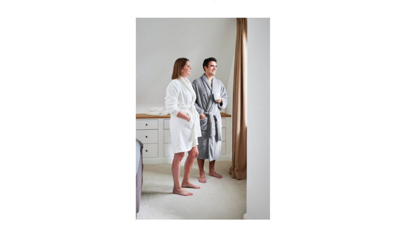 Premium badekåbe af Eden »Soft Coral Fleece 350 g/m²» Lang sauna frakke med tilknyttede poser »Morning Mantle 116 cm lang» unisex i grå
