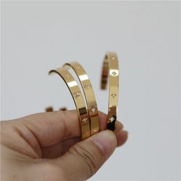 Blaise - Bracelet Manchette Starburst
