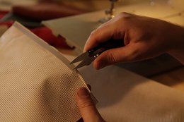 Les ciseaux de filetage et d'artisanat authentiques peuvent