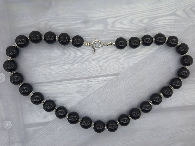 #28 Vintage zwarte parel ketting 