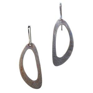 E 832 oorbellen, zilver