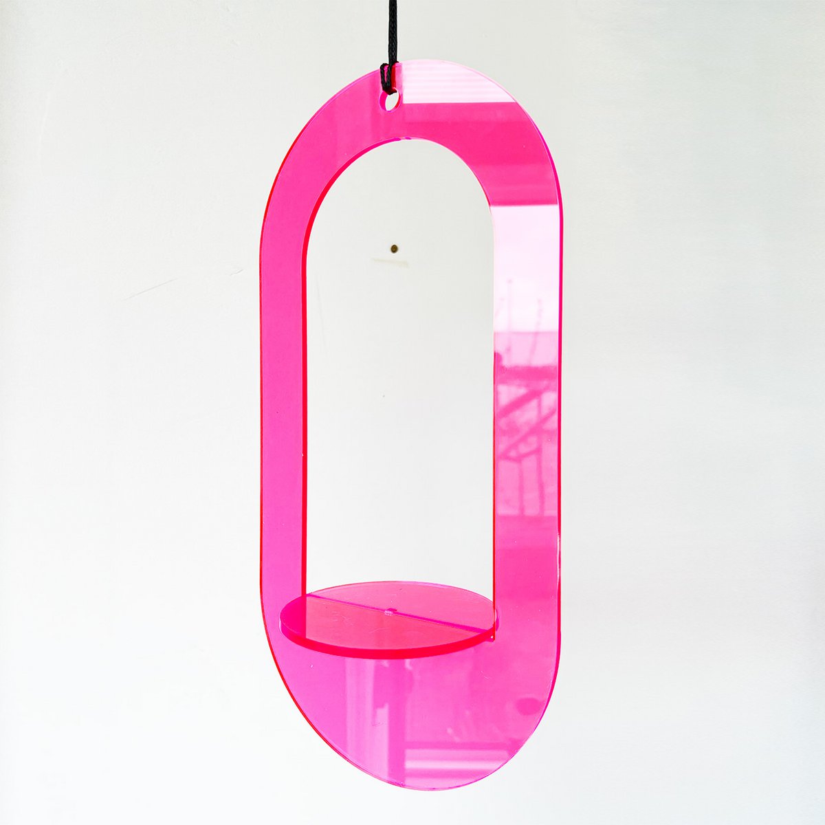 Planthanger neon pink oval 30 cm