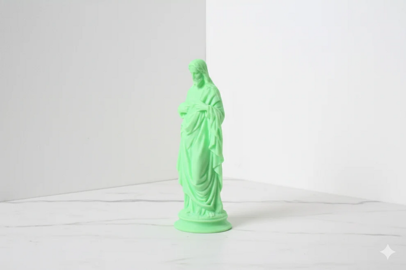 Statue du Sacré-Cœur – Finition verte phosphorescente