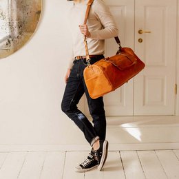 Håndlavet marokkansk rejsetaske i læder – Artisan 58 cm “Grand Voyager” duffel med skorum og beskyttende nitter