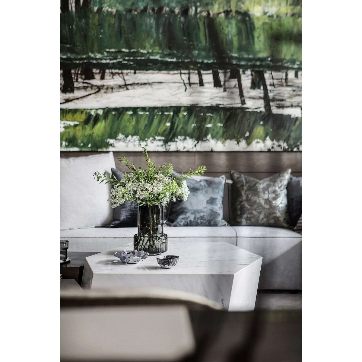 retro style thick glass vase: TYLER25GR