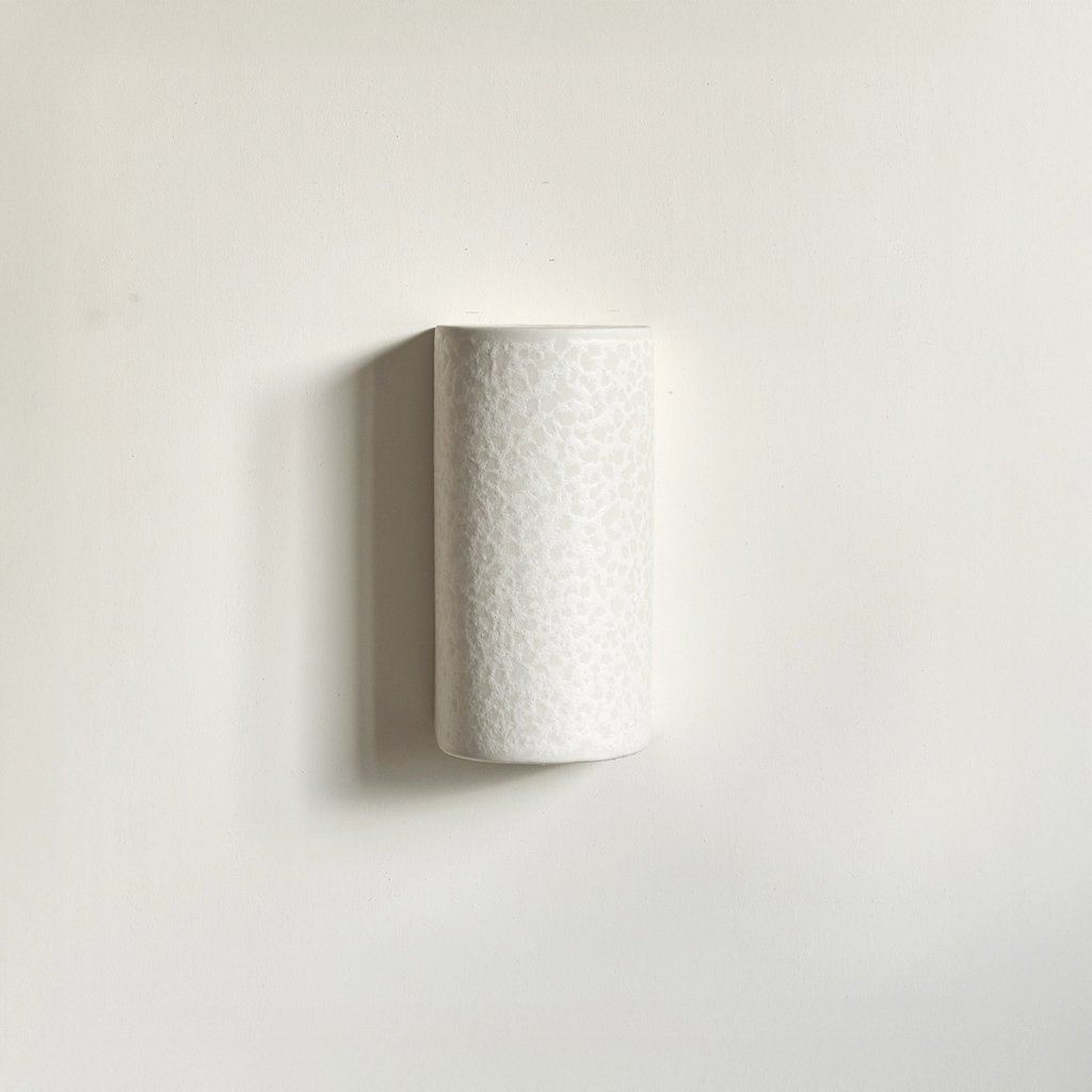 Ceramic wall lamp - Raw white / down lighting