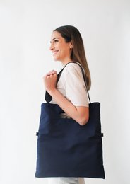 CARMEN TAS | BLAUW