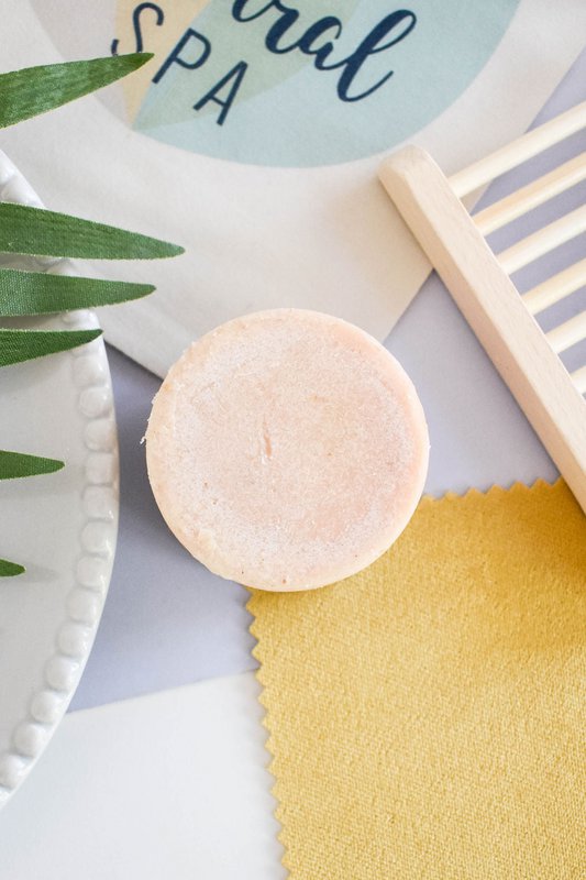 Shampoo bar al limone | Detergente naturale per tutti i tipi di capelli | Cura dei capelli vegana e senza plastica