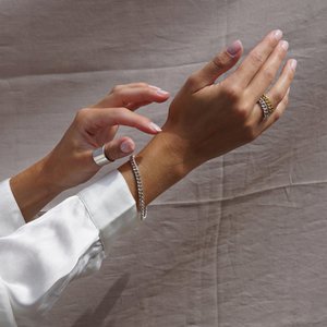 i+j van der Weck, Sieraden merk in Duitsland
